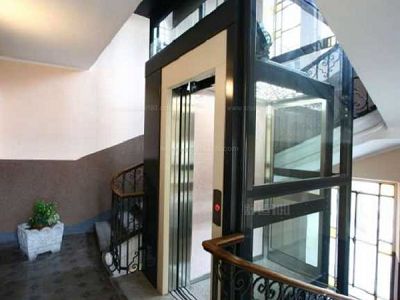 如何合理安排别墅电梯