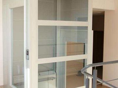 液压式家用别墅电梯的保养应注意什么